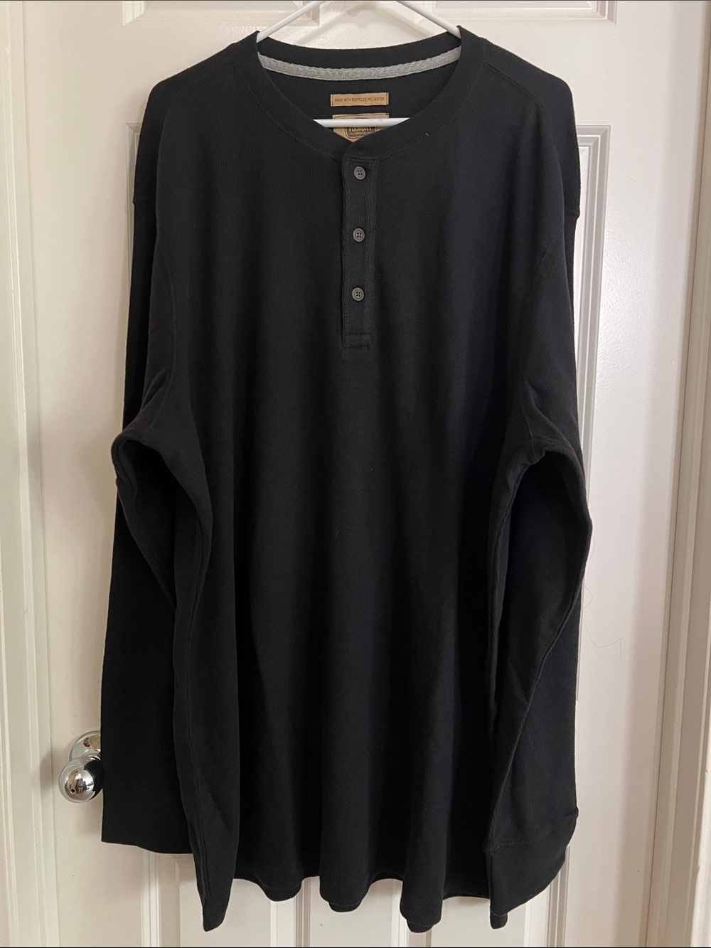 The Foundry Supply Co. Black Long-Sleeve Henley Shirt